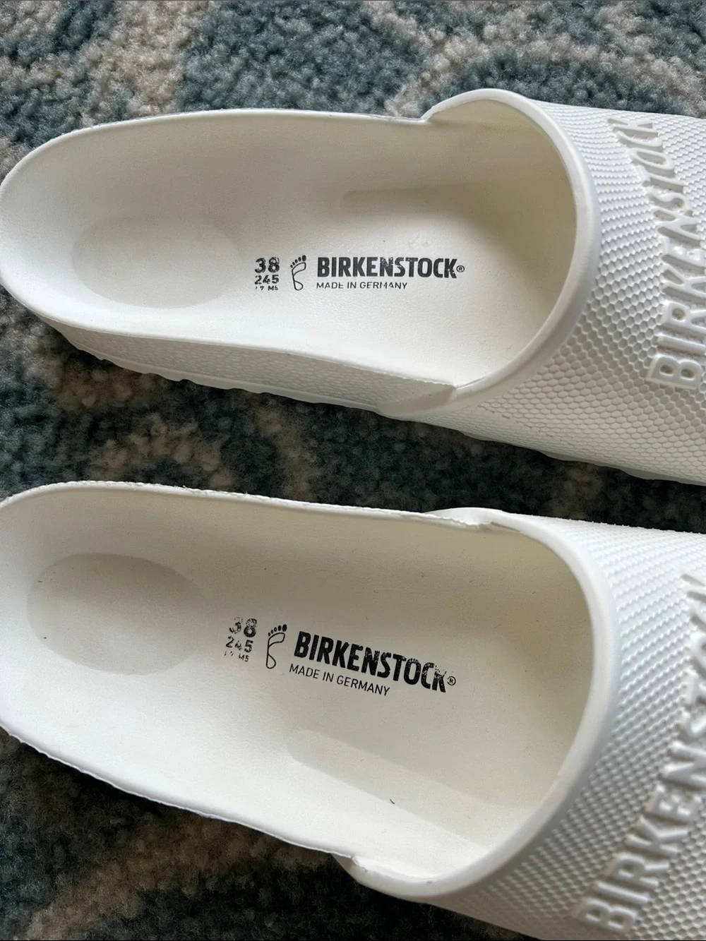 Birkenstock Women’s White Slide Sandals - Lightweight EVA Slides - Picture 3 of 4